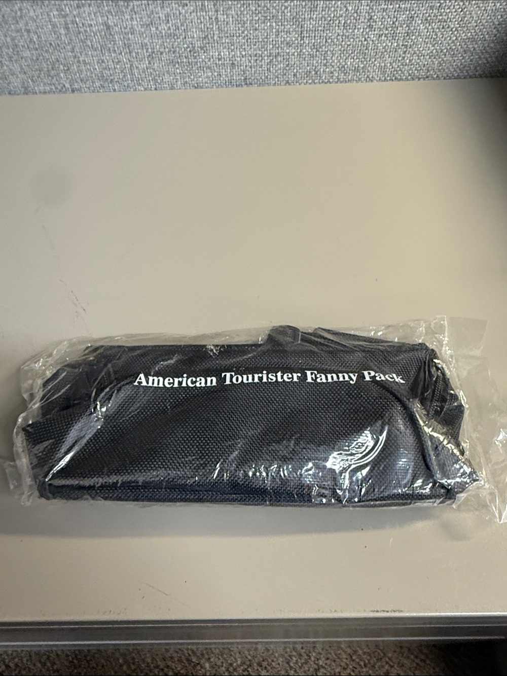 American Tourister Black Waist Pack Fanny Pack Factory Sealed New